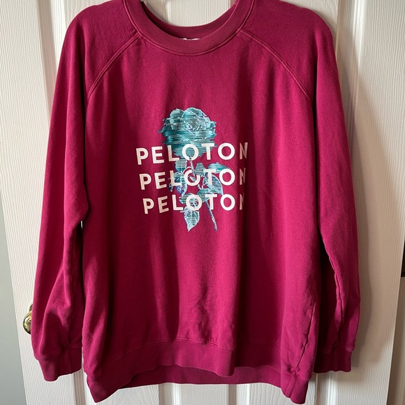 Peloton Crewneck Sweater sz M - Picture 8 of 10